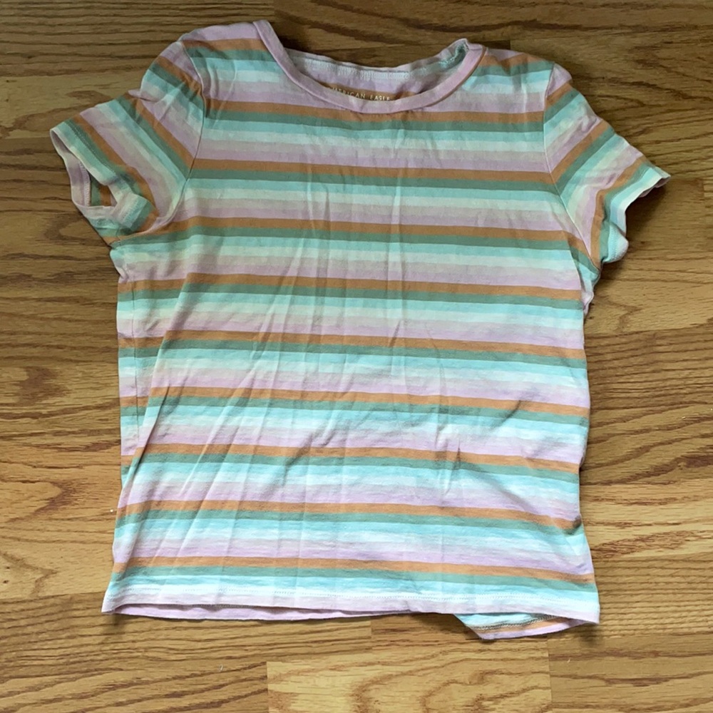 American Eagle short sleeve shirt